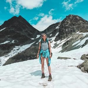 Meet your Posher, Rae